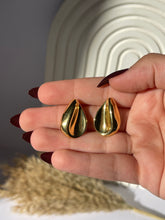Smooth Drop Earrings